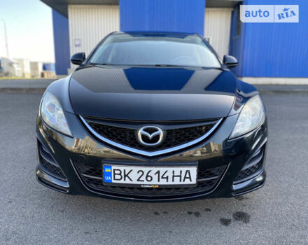 Черный Мазда 6, объемом двигателя 1.8 л и пробегом 184 тыс. км за 7100 $, фото 2 на Automoto.ua