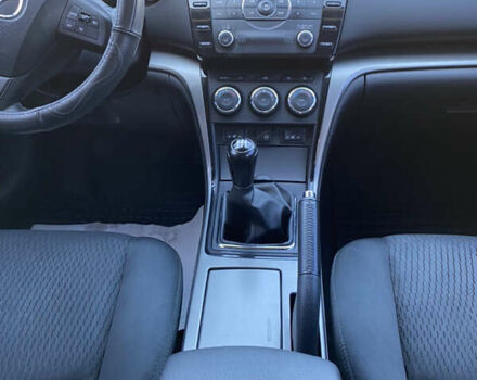 Черный Мазда 6, объемом двигателя 1.8 л и пробегом 184 тыс. км за 7100 $, фото 20 на Automoto.ua