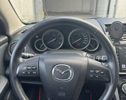 Мазда 6 2010 в Бердичеве на Automoto.ua Черный Мазда 6, объемом двигателя 2.2 л и пробегом 321 тыс. км за 8300 $, фото 14 на Automoto.ua