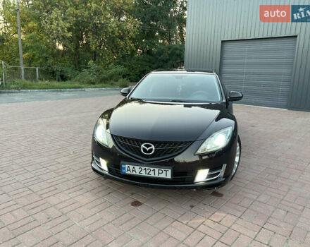 Фиолетовый Мазда 6, объемом двигателя 2 л и пробегом 201 тыс. км за 7500 $, фото 1 на Automoto.ua
