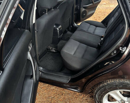 Фиолетовый Мазда 6, объемом двигателя 2 л и пробегом 274 тыс. км за 5300 $, фото 24 на Automoto.ua