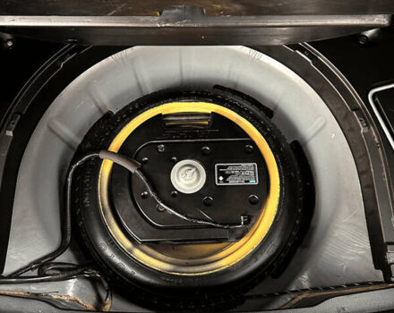 Фиолетовый Мазда 6, объемом двигателя 2 л и пробегом 274 тыс. км за 5300 $, фото 23 на Automoto.ua