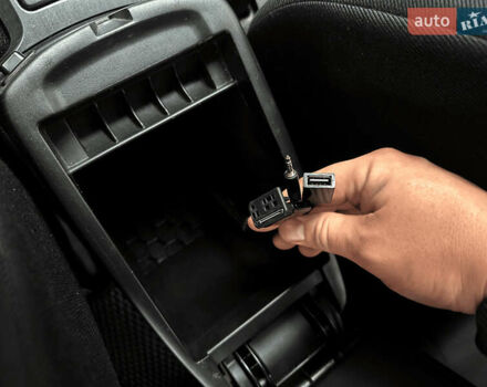 Фиолетовый Мазда 6, объемом двигателя 2 л и пробегом 274 тыс. км за 5300 $, фото 31 на Automoto.ua