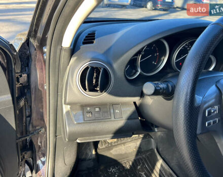 Фиолетовый Мазда 6, объемом двигателя 2.01 л и пробегом 280 тыс. км за 7700 $, фото 13 на Automoto.ua