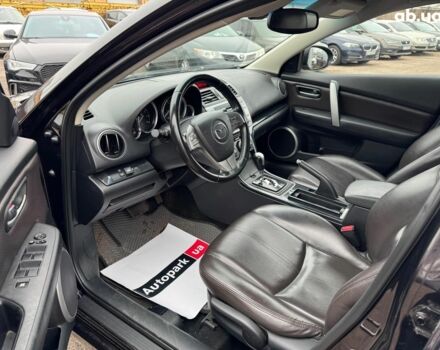 Фіолетовий Мазда 6, об'ємом двигуна 2 л та пробігом 280 тис. км за 6400 $, фото 9 на Automoto.ua