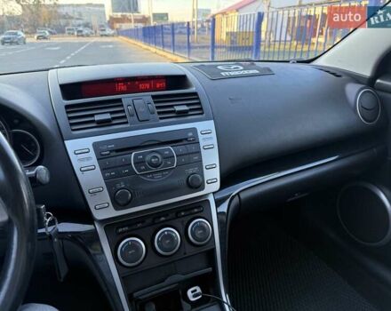 Фіолетовий Мазда 6, об'ємом двигуна 2 л та пробігом 330 тис. км за 6500 $, фото 9 на Automoto.ua