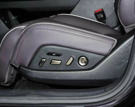 Фиолетовый Мазда 6, объемом двигателя 1.5 л и пробегом 1 тыс. км за 35500 $, фото 12 на Automoto.ua