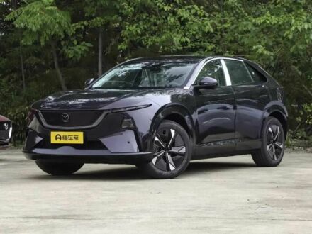 Фиолетовый Мазда 6, объемом двигателя 1.5 л и пробегом 1 тыс. км за 35500 $, фото 1 на Automoto.ua