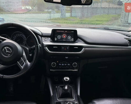 Коричневий Мазда 6, об'ємом двигуна 2.18 л та пробігом 198 тис. км за 12000 $, фото 5 на Automoto.ua