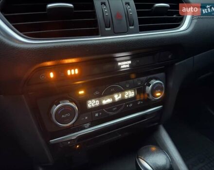Коричневий Мазда 6, об'ємом двигуна 2 л та пробігом 198 тис. км за 13300 $, фото 19 на Automoto.ua