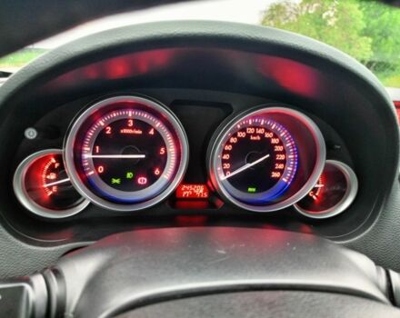 Коричневый Мазда 6, объемом двигателя 2.2 л и пробегом 250 тыс. км за 7200 $, фото 4 на Automoto.ua