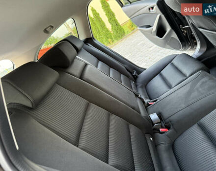 Коричневий Мазда 6, об'ємом двигуна 2.2 л та пробігом 249 тис. км за 13299 $, фото 48 на Automoto.ua