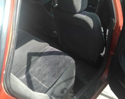 Красный Мазда 6, объемом двигателя 1.8 л и пробегом 294 тыс. км за 1500 $, фото 3 на Automoto.ua