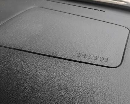 Красный Мазда 6, объемом двигателя 2 л и пробегом 230 тыс. км за 3000 $, фото 11 на Automoto.ua