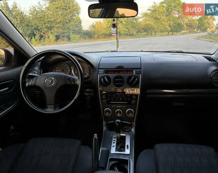 Красный Мазда 6, объемом двигателя 2 л и пробегом 203 тыс. км за 5500 $, фото 9 на Automoto.ua