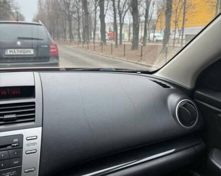 Красный Мазда 6, объемом двигателя 2 л и пробегом 197 тыс. км за 7500 $, фото 1 на Automoto.ua