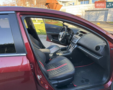 Красный Мазда 6, объемом двигателя 2 л и пробегом 230 тыс. км за 6600 $, фото 10 на Automoto.ua