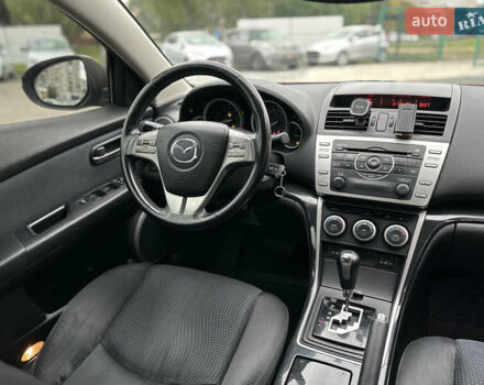 Червоний Мазда 6, об'ємом двигуна 2 л та пробігом 144 тис. км за 7600 $, фото 32 на Automoto.ua