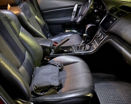 Красный Мазда 6, объемом двигателя 2.5 л и пробегом 199 тыс. км за 7000 $, фото 2 на Automoto.ua