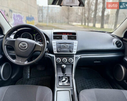 Червоний Мазда 6, об'ємом двигуна 2 л та пробігом 258 тис. км за 6000 $, фото 20 на Automoto.ua