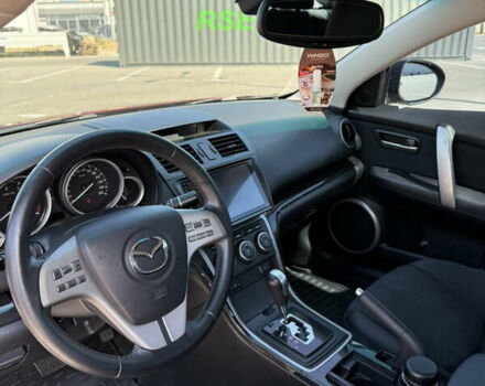 Червоний Мазда 6, об'ємом двигуна 2 л та пробігом 235 тис. км за 8300 $, фото 8 на Automoto.ua