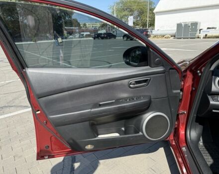 Красный Мазда 6, объемом двигателя 2 л и пробегом 235 тыс. км за 7800 $, фото 13 на Automoto.ua