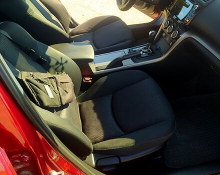 Красный Мазда 6, объемом двигателя 2 л и пробегом 165 тыс. км за 8200 $, фото 2 на Automoto.ua