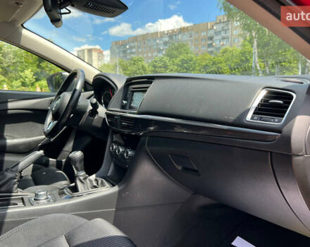 Красный Мазда 6, объемом двигателя 2 л и пробегом 106 тыс. км за 9999 $, фото 9 на Automoto.ua