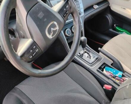 Красный Мазда 6, объемом двигателя 2.49 л и пробегом 238 тыс. км за 8500 $, фото 10 на Automoto.ua