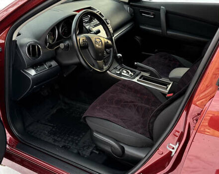 Красный Мазда 6, объемом двигателя 2 л и пробегом 147 тыс. км за 10000 $, фото 9 на Automoto.ua