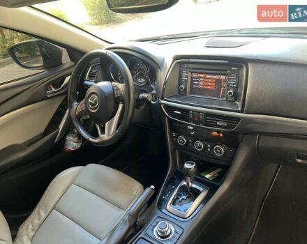 Красный Мазда 6, объемом двигателя 2.49 л и пробегом 225 тыс. км за 9600 $, фото 8 на Automoto.ua