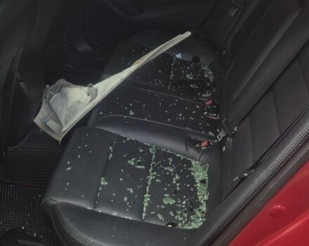 Червоний Мазда 6, об'ємом двигуна 2.49 л та пробігом 200 тис. км за 24 $, фото 2 на Automoto.ua