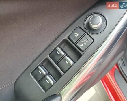 Червоний Мазда 6, об'ємом двигуна 2 л та пробігом 75 тис. км за 12500 $, фото 32 на Automoto.ua