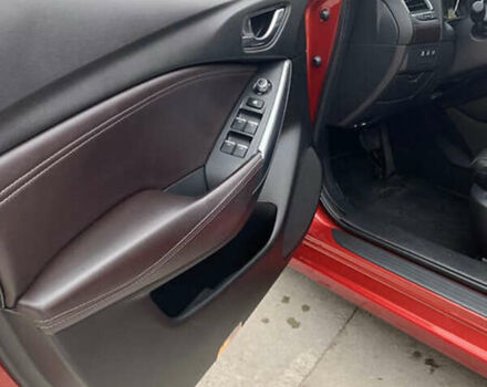 Красный Мазда 6, объемом двигателя 2.19 л и пробегом 143 тыс. км за 15300 $, фото 6 на Automoto.ua