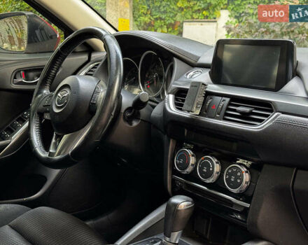 Червоний Мазда 6, об'ємом двигуна 2.5 л та пробігом 235 тис. км за 10640 $, фото 27 на Automoto.ua