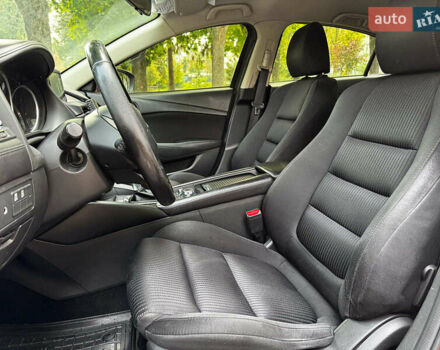 Червоний Мазда 6, об'ємом двигуна 2.5 л та пробігом 235 тис. км за 10640 $, фото 14 на Automoto.ua