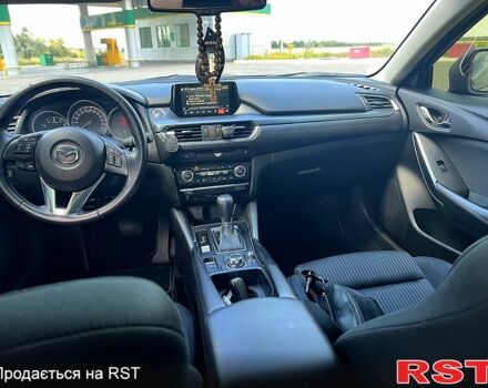 Красный Мазда 6, объемом двигателя 2 л и пробегом 120 тыс. км за 15100 $, фото 12 на Automoto.ua