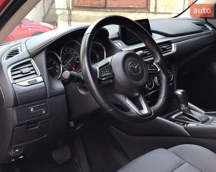 Мазда 6 2017 у Львові на Automoto.ua Червоний Мазда 6, об'ємом двигуна 2.49 л та пробігом 133 тис. км за 13100 $, фото 9 на Automoto.ua