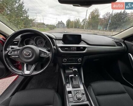 Красный Мазда 6, объемом двигателя 2 л и пробегом 91 тыс. км за 17500 $, фото 2 на Automoto.ua