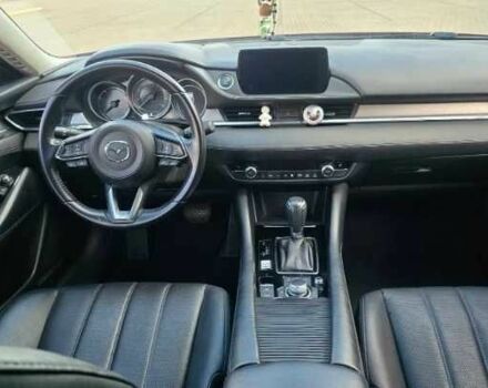 Красный Мазда 6, объемом двигателя 0 л и пробегом 136 тыс. км за 10000 $, фото 6 на Automoto.ua