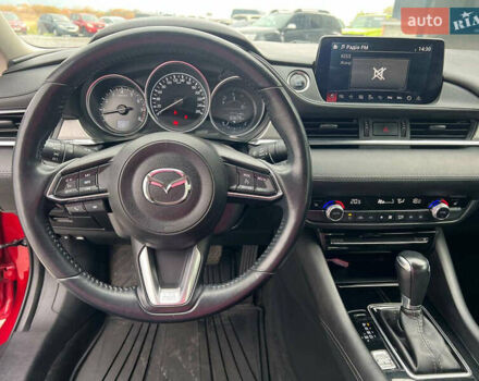 Красный Мазда 6, объемом двигателя 2 л и пробегом 84 тыс. км за 21290 $, фото 21 на Automoto.ua