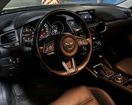 Червоний Мазда 6, об'ємом двигуна 2.19 л та пробігом 160 тис. км за 17300 $, фото 6 на Automoto.ua