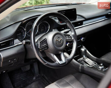 Красный Мазда 6, объемом двигателя 2 л и пробегом 121 тыс. км за 17999 $, фото 11 на Automoto.ua