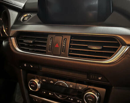 Червоний Мазда 6, об'ємом двигуна 2.19 л та пробігом 160 тис. км за 17300 $, фото 17 на Automoto.ua