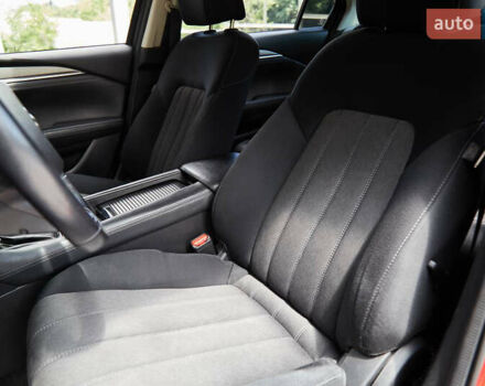 Красный Мазда 6, объемом двигателя 2 л и пробегом 121 тыс. км за 17999 $, фото 9 на Automoto.ua