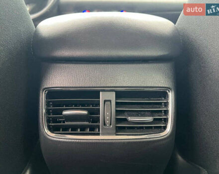 Красный Мазда 6, объемом двигателя 2 л и пробегом 84 тыс. км за 21290 $, фото 38 на Automoto.ua