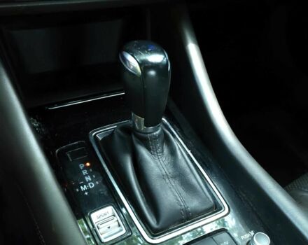 Красный Мазда 6, объемом двигателя 2.5 л и пробегом 33 тыс. км за 5400 $, фото 9 на Automoto.ua