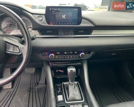 Красный Мазда 6, объемом двигателя 2 л и пробегом 84 тыс. км за 21290 $, фото 26 на Automoto.ua