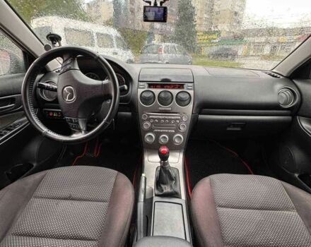 Красный Мазда 6, объемом двигателя 0 л и пробегом 400 тыс. км за 2450 $, фото 2 на Automoto.ua