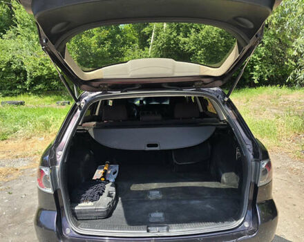 Красный Мазда 6, объемом двигателя 2 л и пробегом 237 тыс. км за 4400 $, фото 12 на Automoto.ua